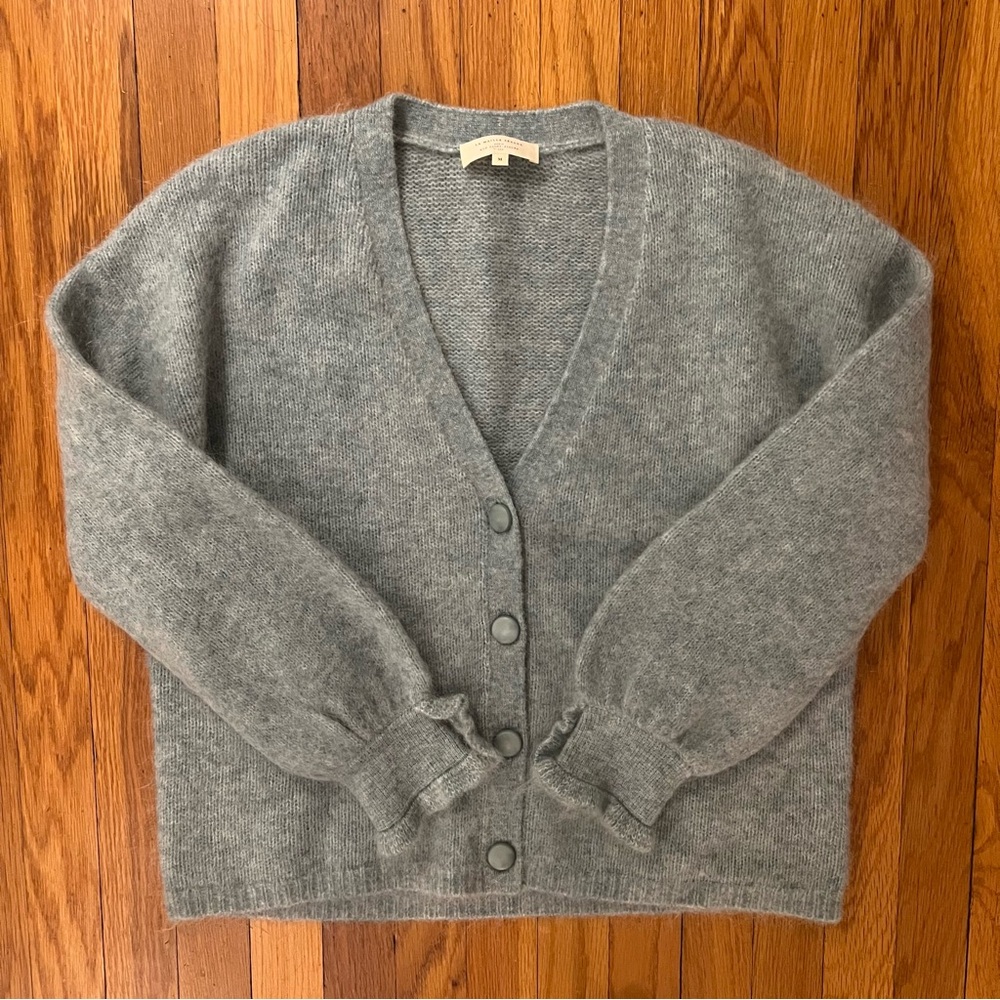 Sézane Mia Cardigan in Middle Gray/Blue-ish Sweater Medium - Picture 3 of 8